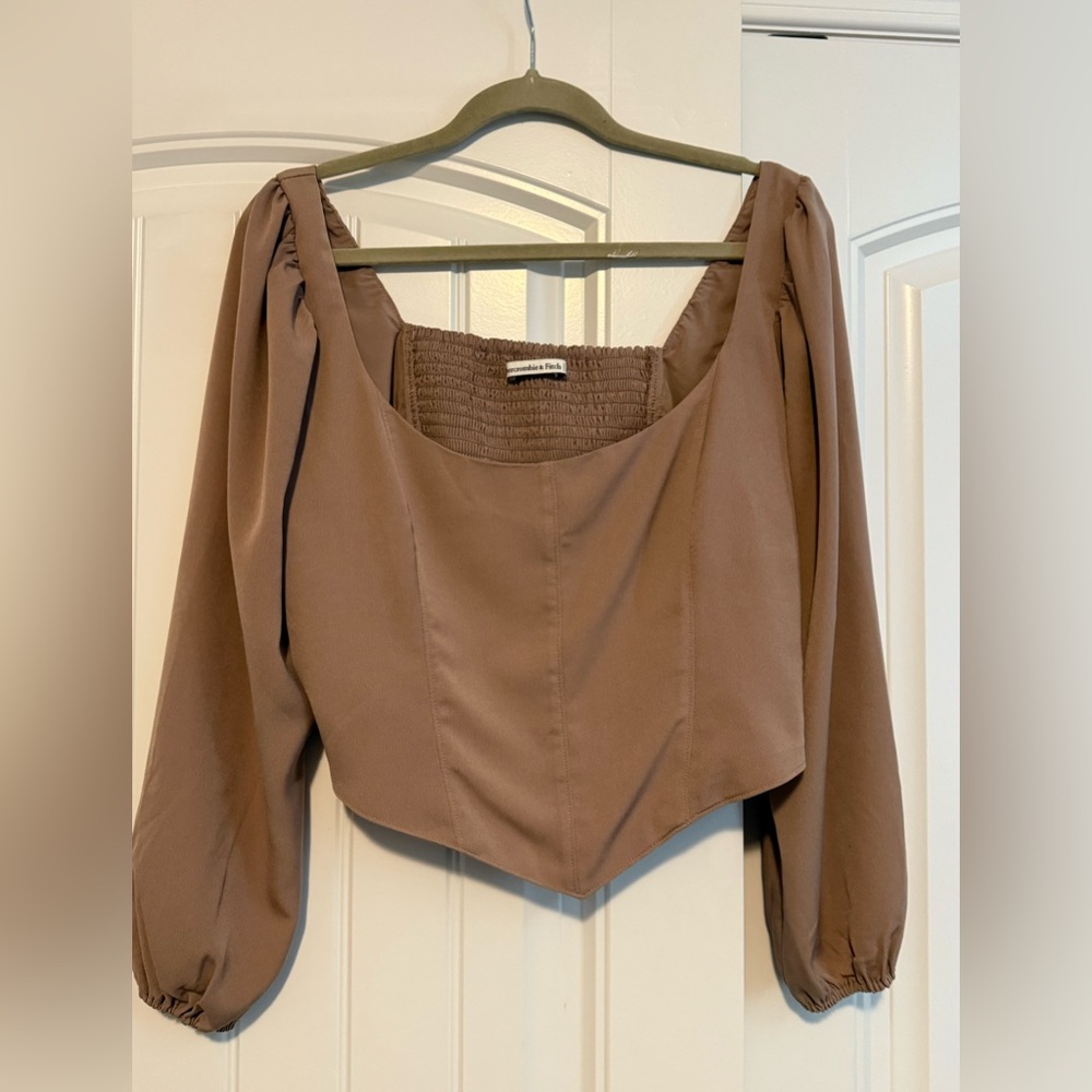 Abercrombie & Fitch sweetheart neckline top large